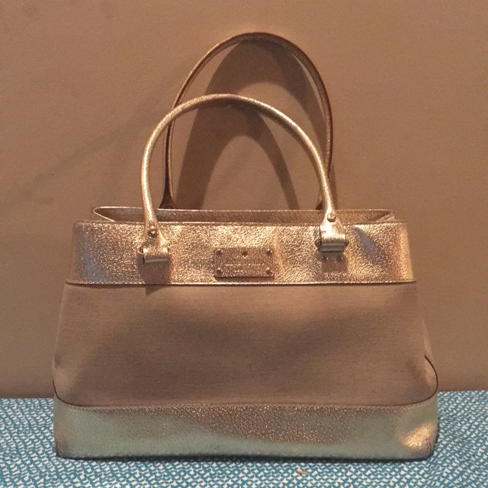 Kate Spade Gold Detail Bag ♠️